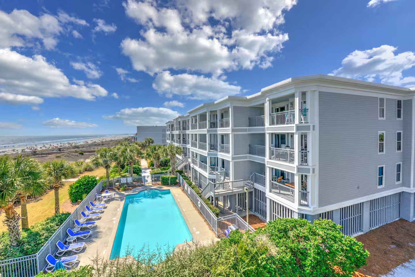 Spacious 3 Bed 3 Bath Oceanfront Condo w/ Pool